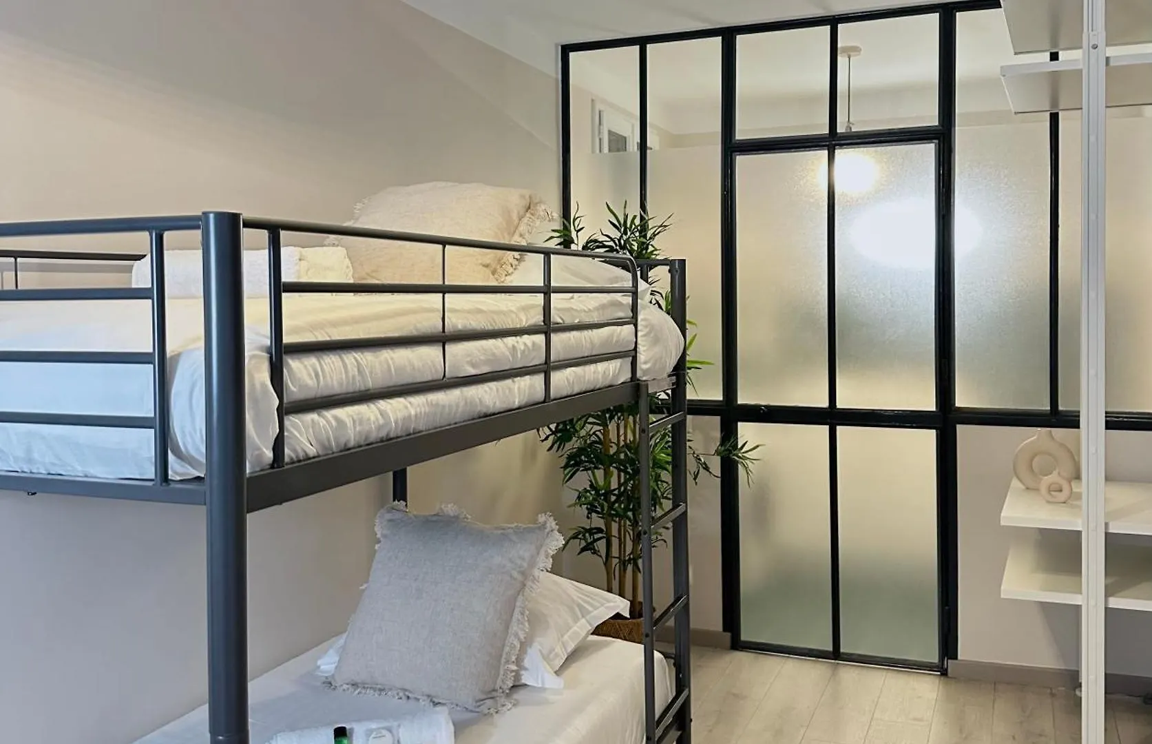 1581 Typical Luxurious Parisian Getaway Apartmán