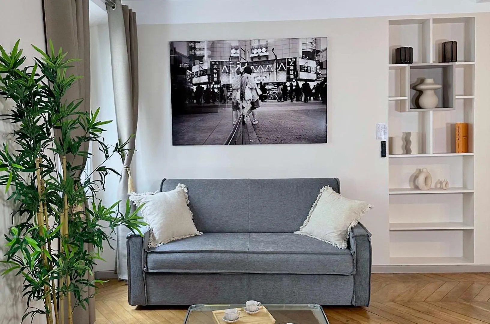 1581 Typical Luxurious Parisian Getaway * Paris